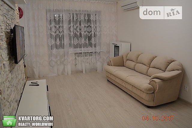 Rent out 2-room apartment. Киев,  Дружбы Народов бул — photo 9