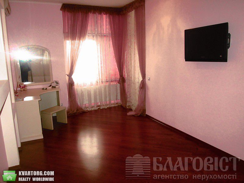 Sell 3-room apartment. Киев,  Щорса — photo 4