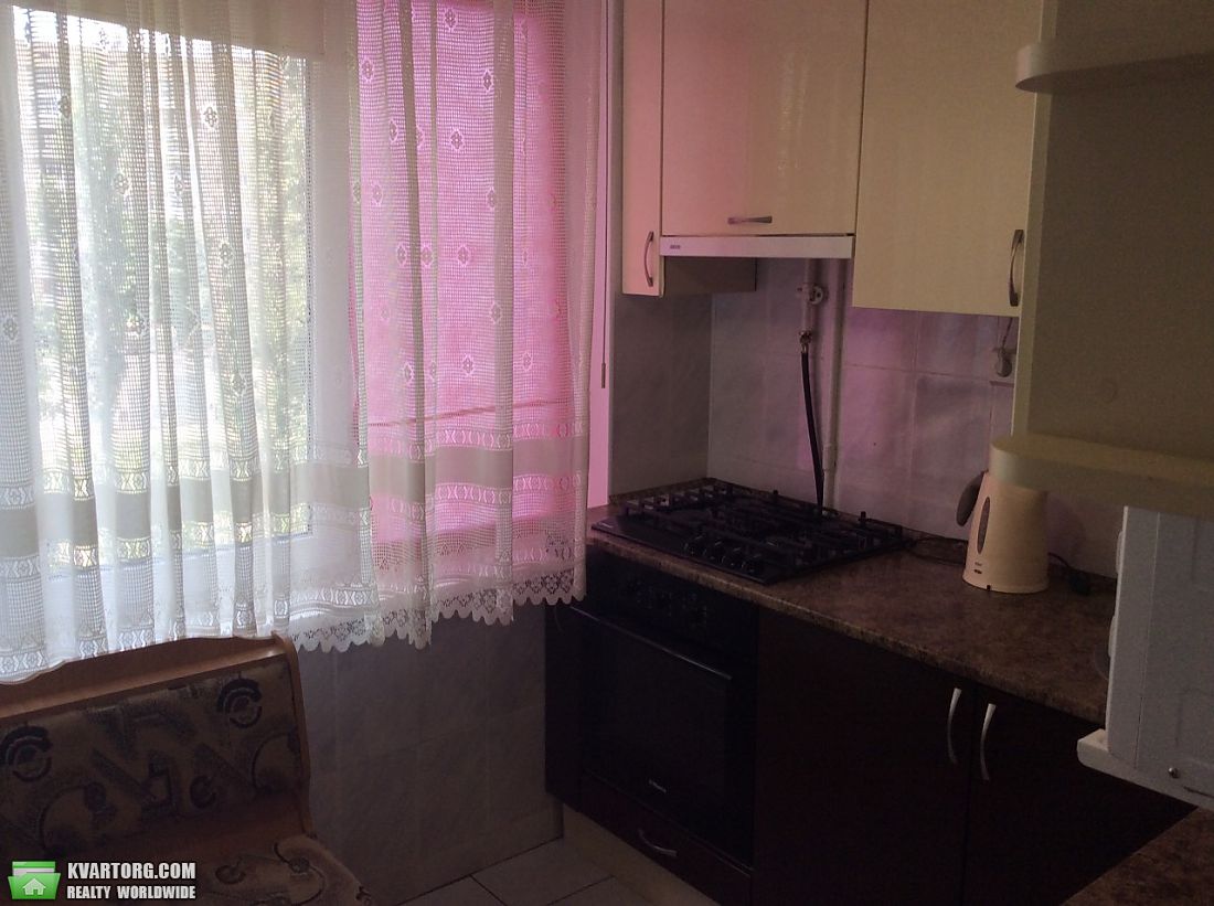 Rent out 1-room apartment. Киев,  Малиновского — photo 5