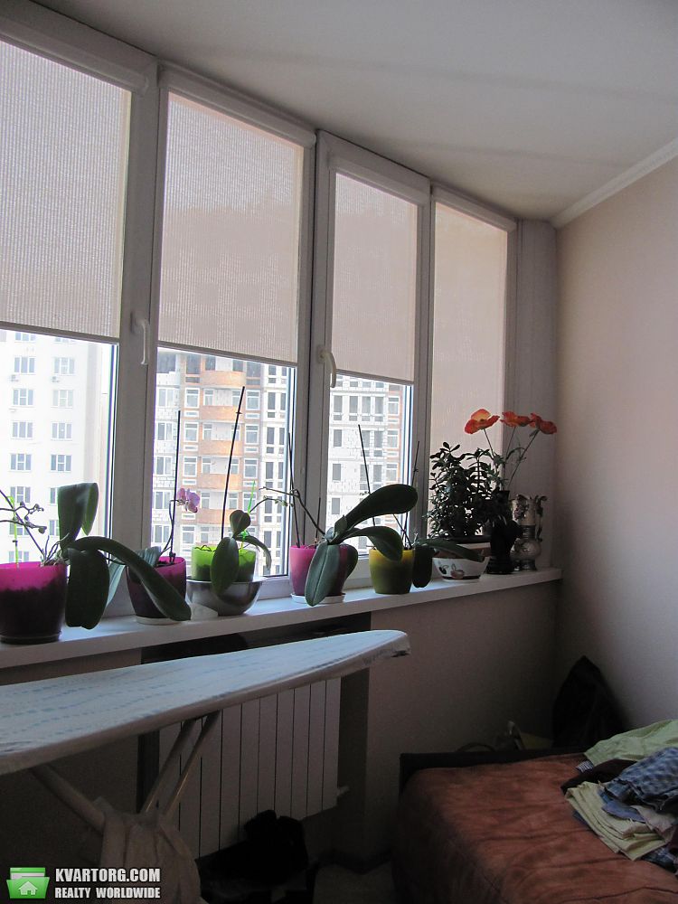 Sell 3-room apartment. Киев,  Эрнста — photo 6