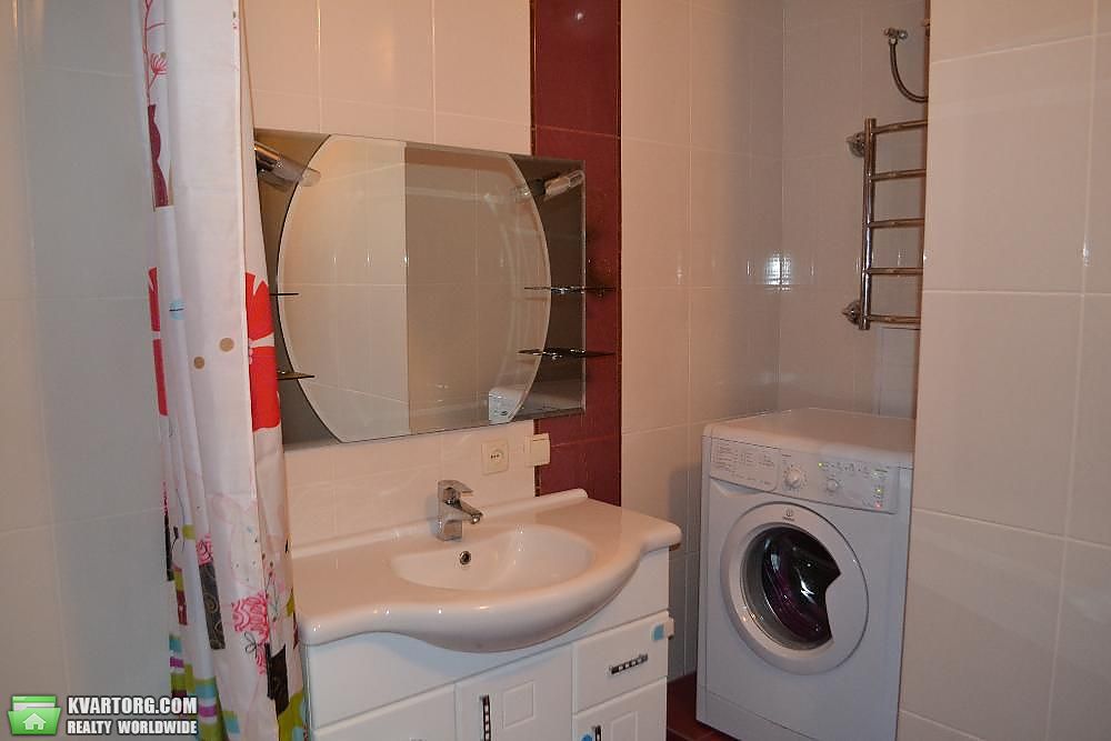 Sell 2-room apartment. Киев,  Лаврухина — photo 7