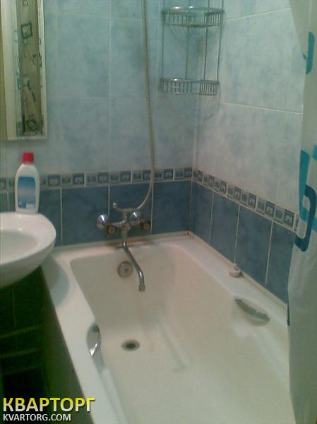 Sell 2-room apartment. Киев,  Бажова — photo 4