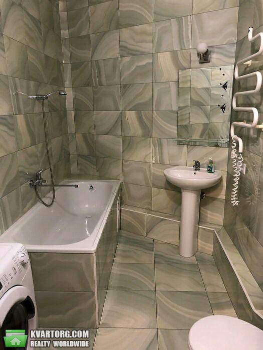 Rent out 1-room apartment. Киев,  Ломоносова — photo 10