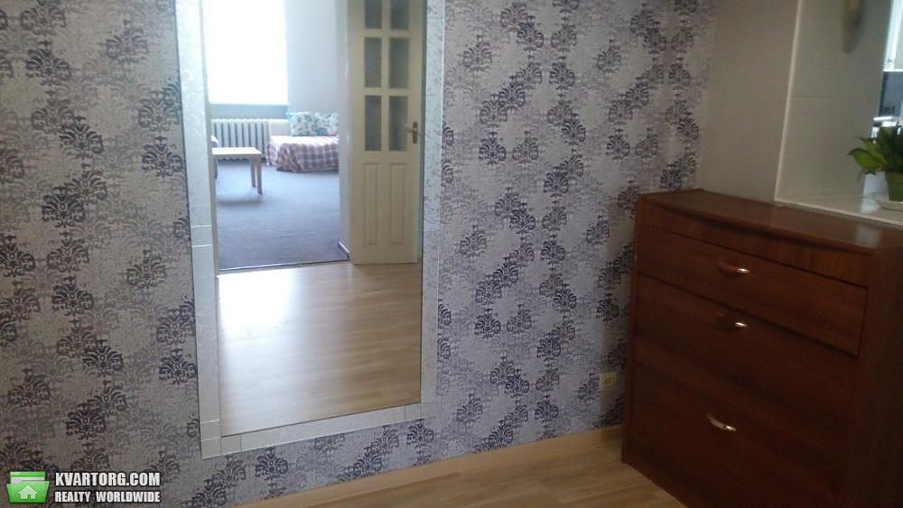 Rent out 3-room apartment. Киев,  Выборгская — photo 5