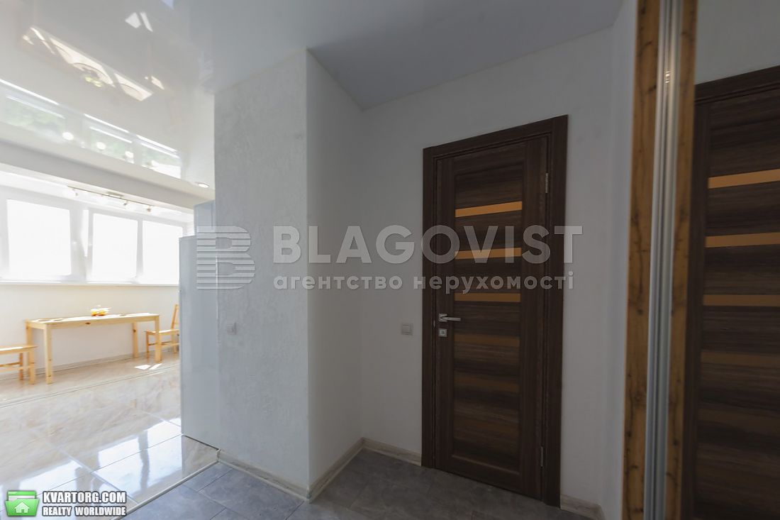 Sell 2-room apartment. Киев,  Крушельницкой — photo 6