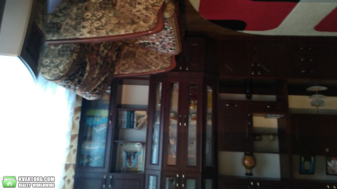 Rent out 1-room apartment. Киев,  Семьи Сосниных — photo 3