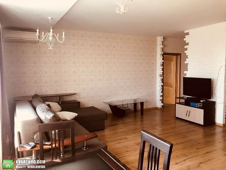 Rent out 2-room apartment. Киев, Татарская — photo 3