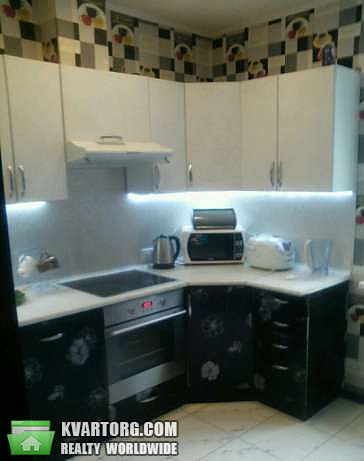 Sell 2-room apartment. Киев,  Полесская — photo 1