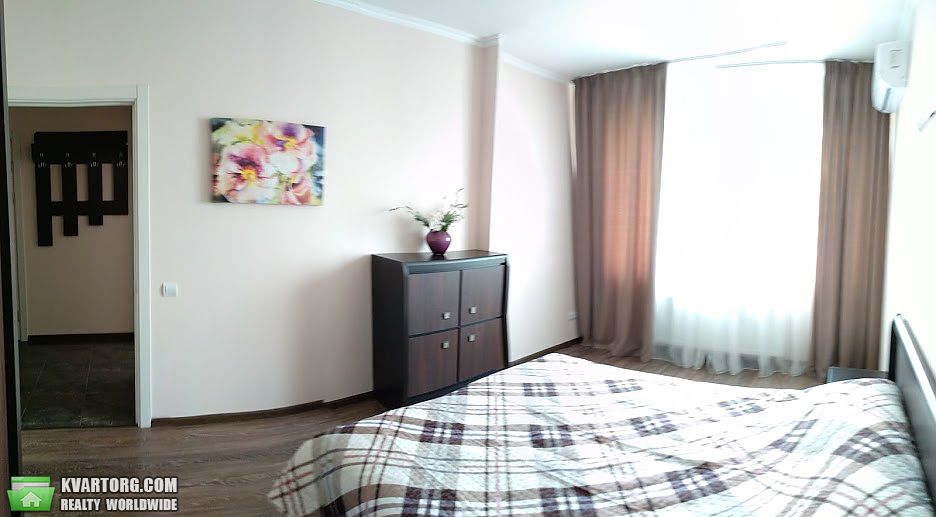 Rent out 1-room apartment. Киев,  Львовская — photo 5
