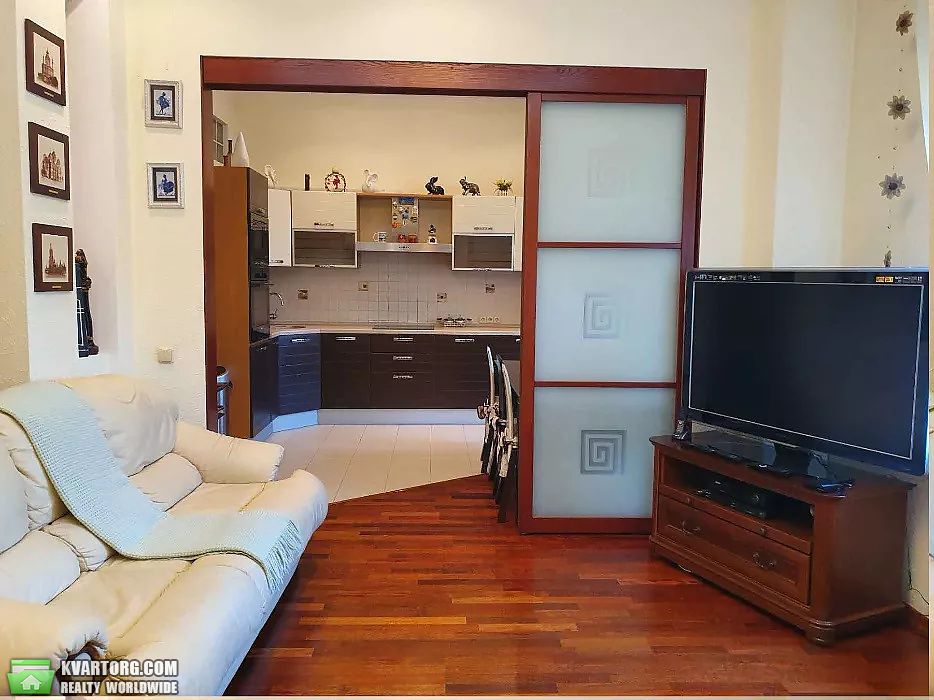 Sell 2-room apartment. Киев,  Гарматная — photo 2