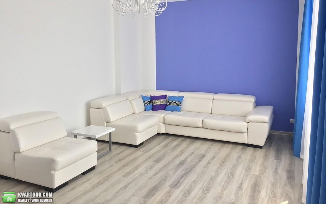 Rent out 3-room apartment. Киев,  Глубочицкая — photo 2