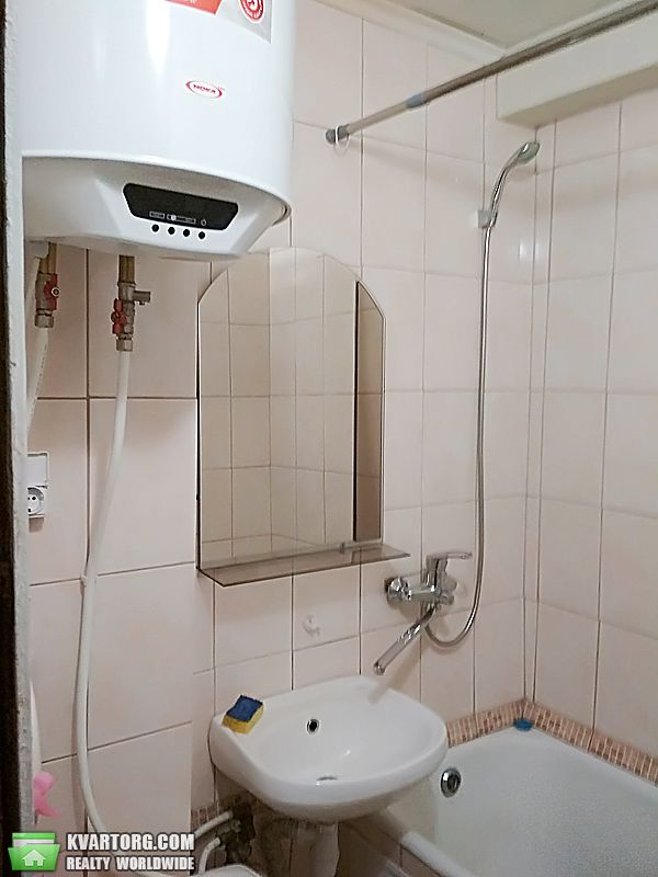 Rent out 1-room apartment. Киев,  Карбышева — photo 6