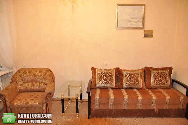 Rent out 1-room apartment. Киев,  Малая Житомирская — photo 2