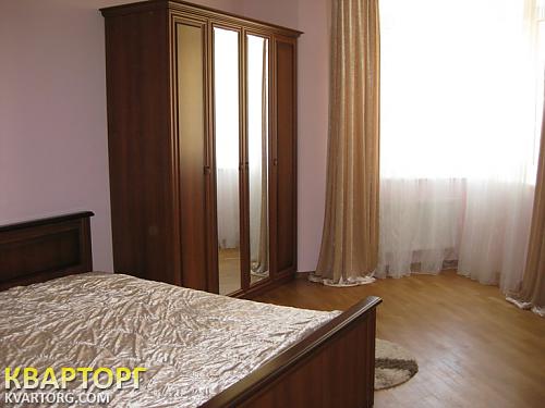 Rent out 3-room apartment. Киев, Щорса — photo 2