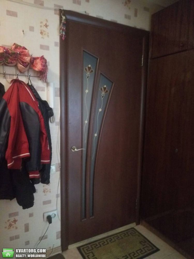 Rent out 2-room apartment. Киев,  Чернобыльская — photo 3