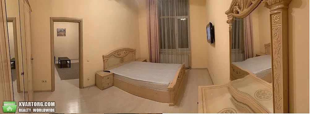 Rent out 2-room apartment. Львов,  Шота Руставели — photo 2