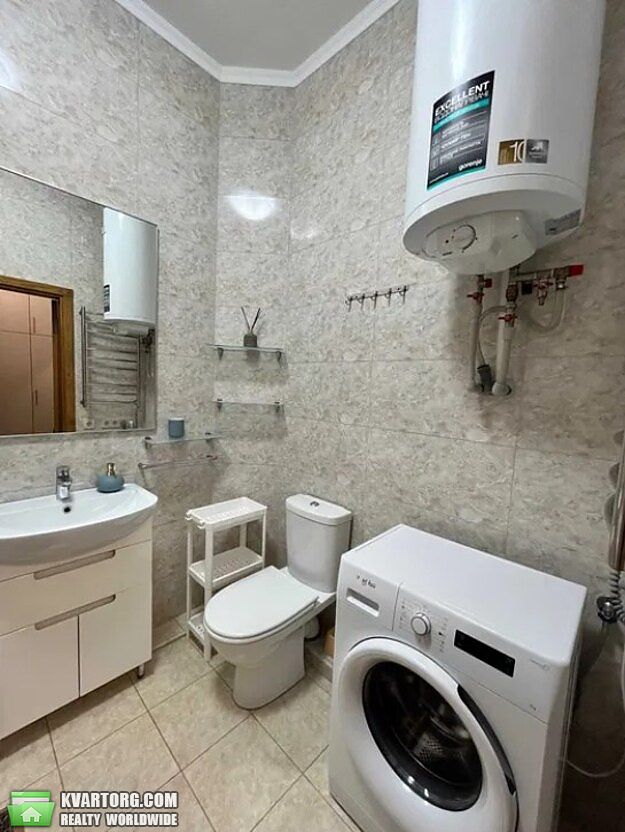 Rent out 1-room apartment. Киев, Коновальца — photo 8