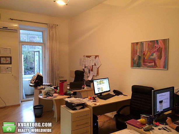Rent out office. Киев, ул.Михайловская — photo 1