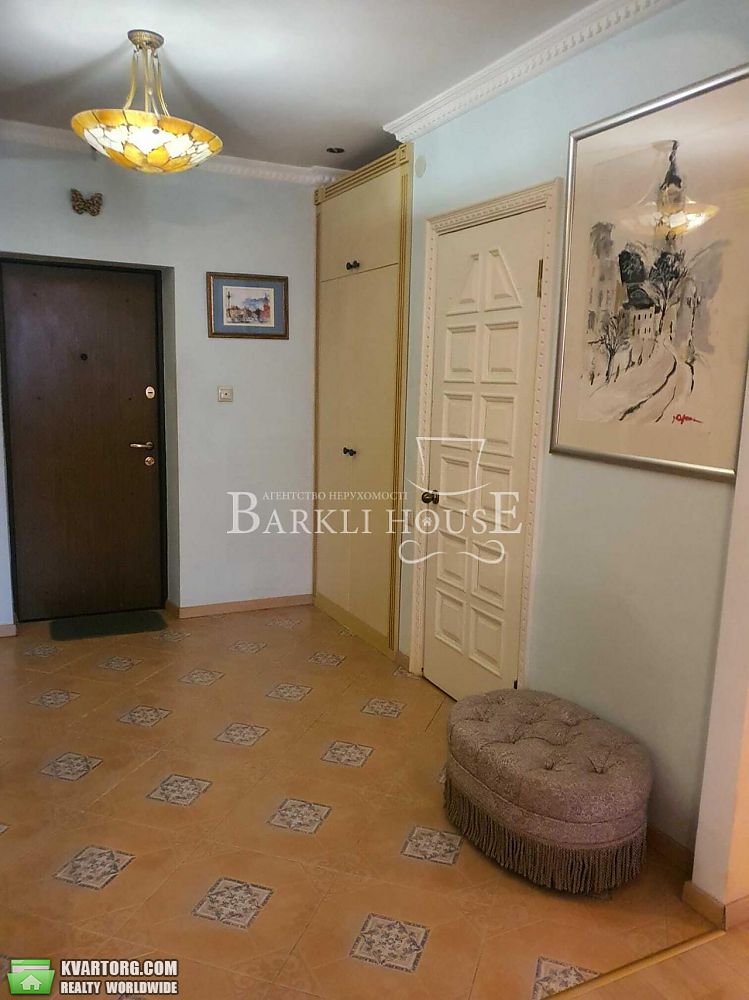 Rent out 3-room apartment. Киев,  Никольско-Слободская — photo 2