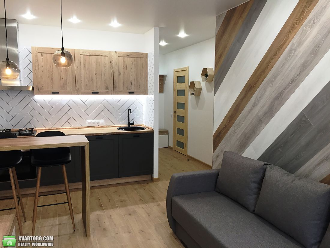 Sell 2-room apartment. Днепропетровск, титова — photo 1