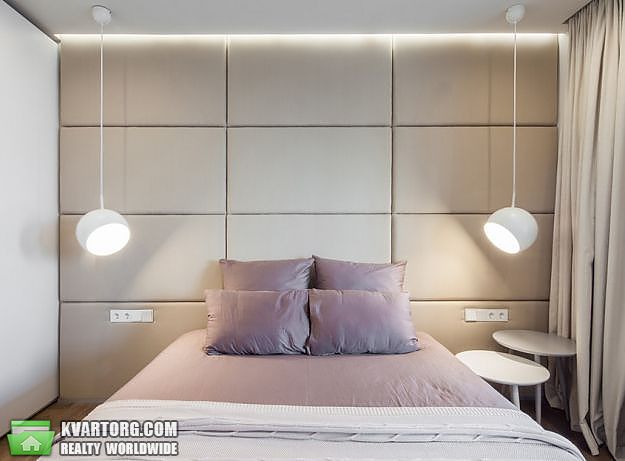 Rent out 2-room apartment. Киев, Евгения Коновальца — photo 1