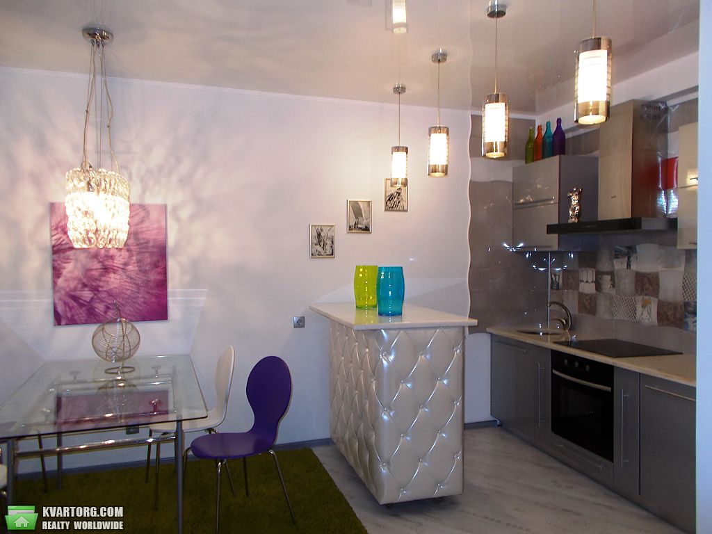 Sell 4-room apartment. Киев,  Днепровская наб — photo 1