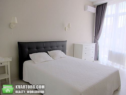 Rent out 3-room apartment. Киев, ул. Дмитриевская — photo 8