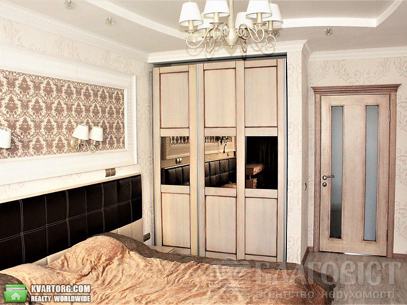 Sell 3-room apartment. Киев,  Ломоносова — photo 3