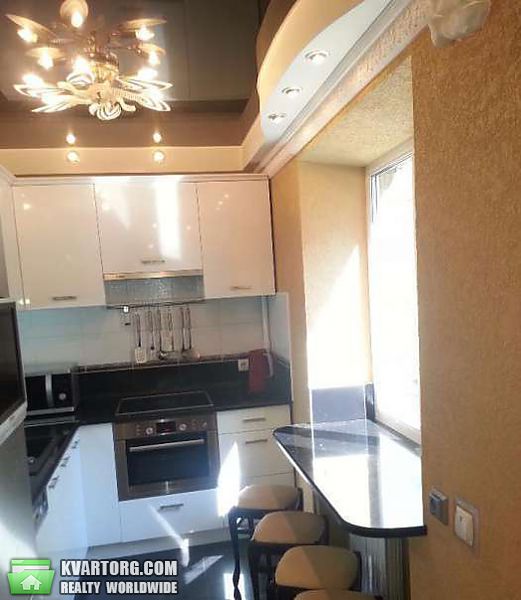 Rent out 2-room apartment. Киев, Красноармейская — photo 1