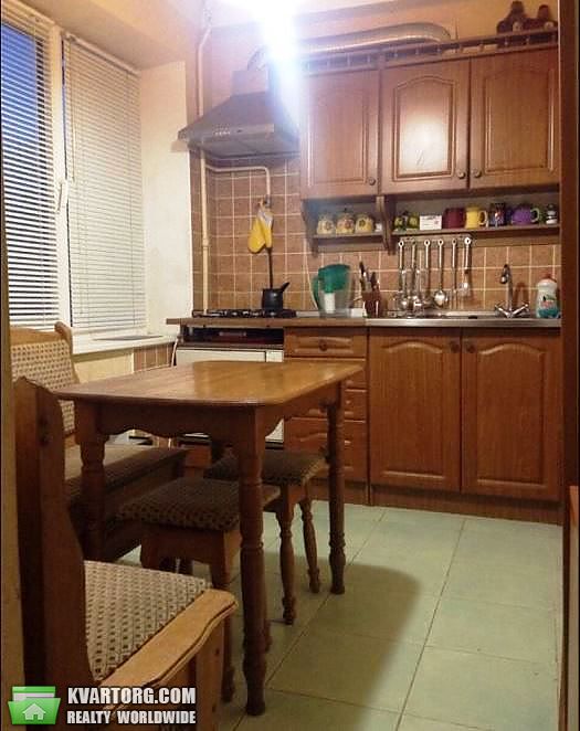 Rent out 1-room apartment. Киев,  Курнатовского — photo 4