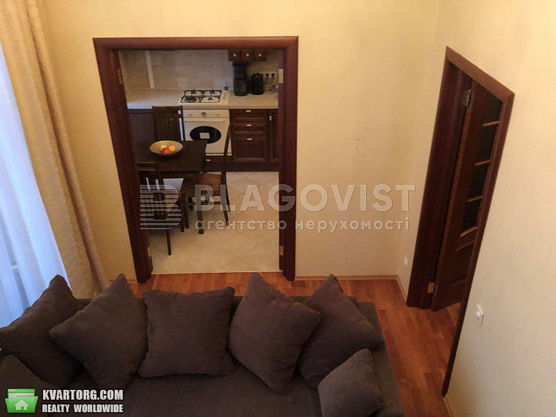Rent out 2-room apartment. Киев,  Ярославов Вал — photo 6