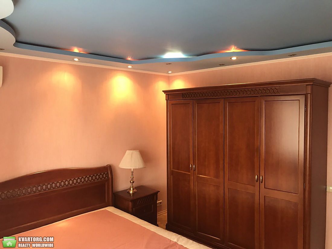 Rent out 3-room apartment. Киев,  Победы пр — photo 8