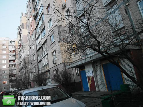 Sell 3-room apartment. Киев,  Тростянецкая — photo 1