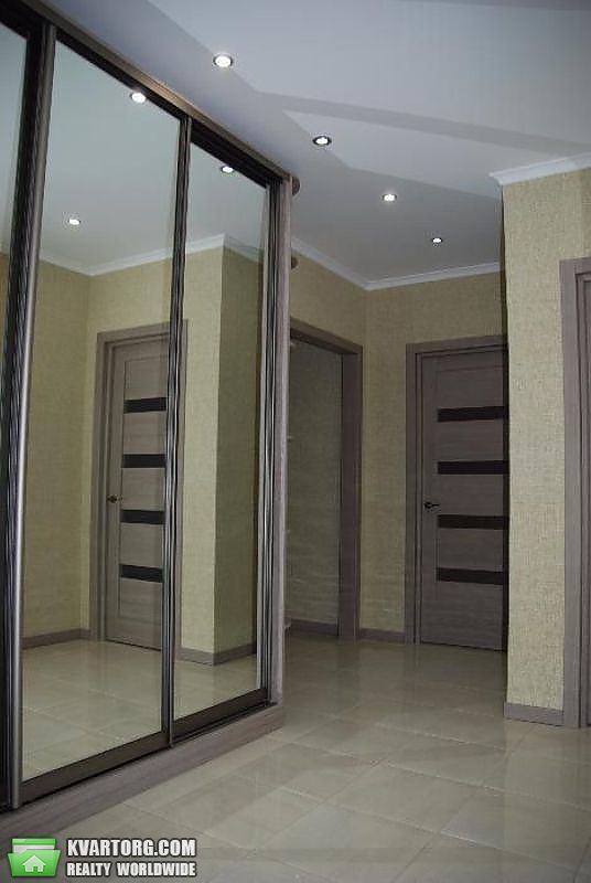 Rent out 2-room apartment. Киев,  Феодосийская — photo 6