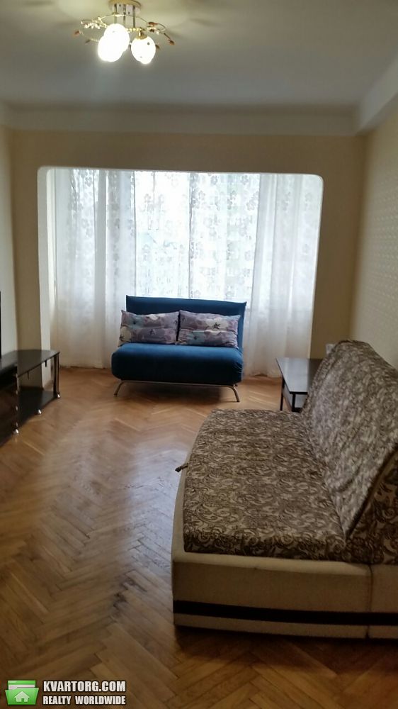 Rent out 2-room apartment. Киев,  Шумского — photo 3