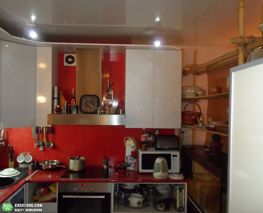 Sell 2-room apartment. Киев,  Ломоносова — photo 2
