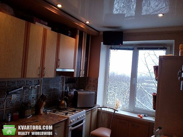 Sell 2-room apartment. Днепропетровск, Тополь-2 — photo 3