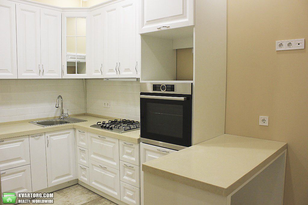 Sell 2-room apartment. Киев,  Тарасовская — photo 1