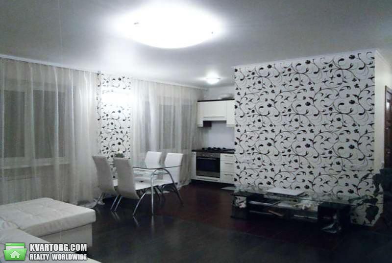 Rent out 2-room apartment. Киев,  Леси Украинки бул — photo 2