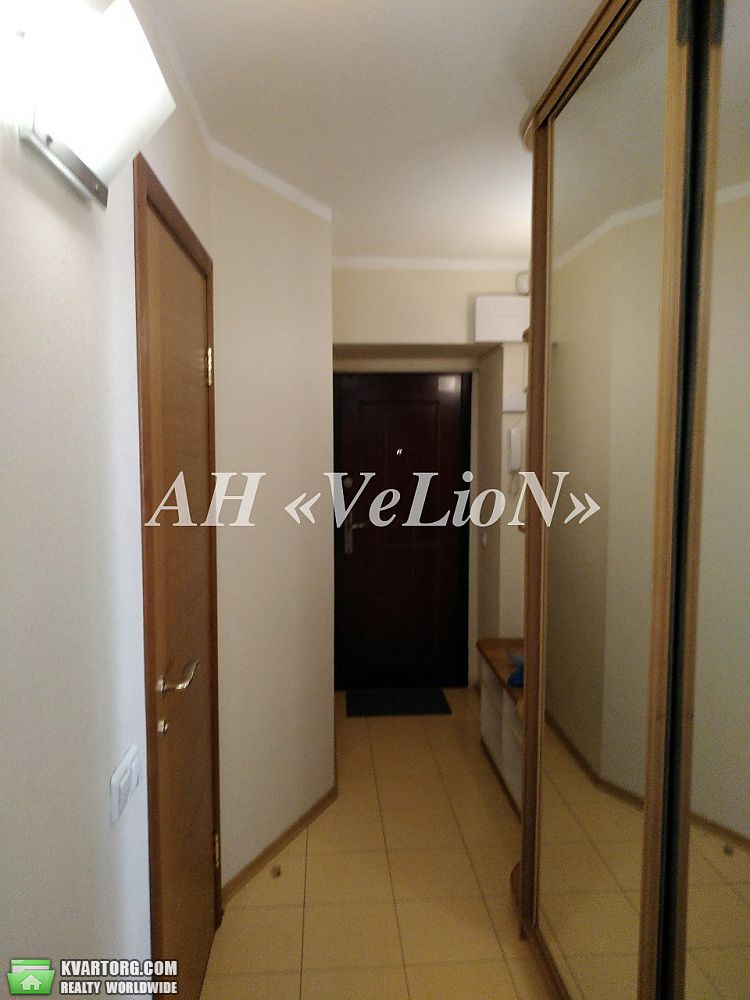 Rent out 3-room apartment. Киев,  Леси Украинки бул — photo 8