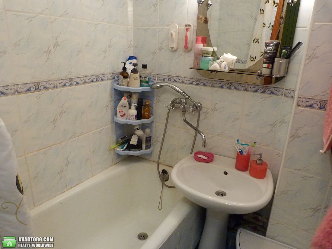 Sell 2-room apartment. Киев,  Пражская — photo 7