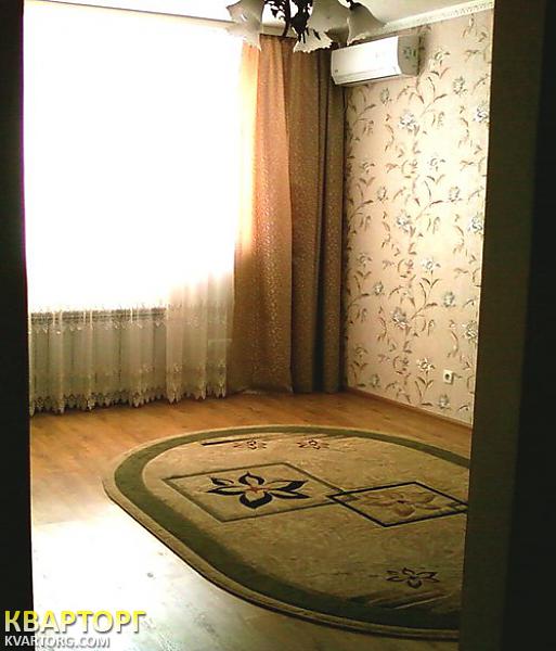 Rent out 1-room apartment. Киев,  Урловская — photo 4
