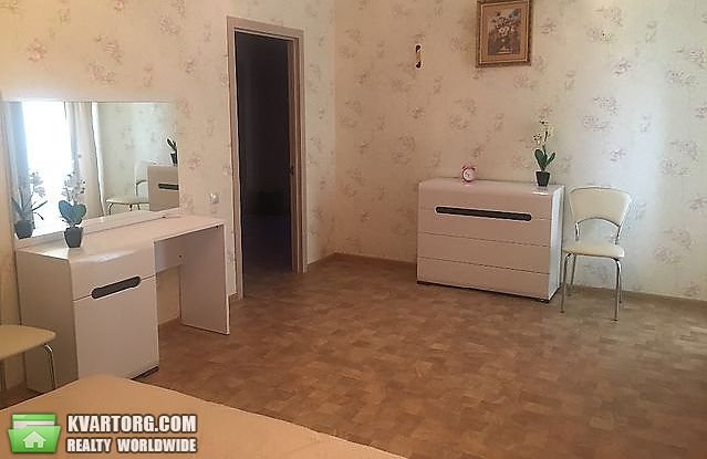Rent out 2-room apartment. Киев, Проспект Соборности — photo 3