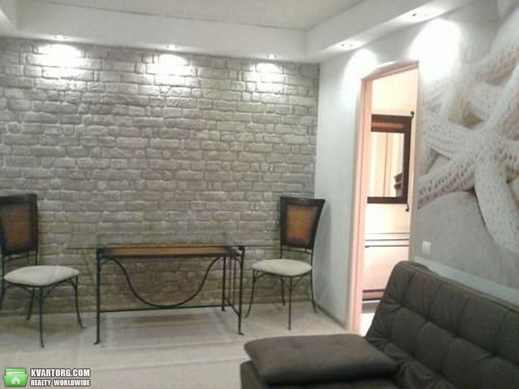 Rent out 2-room apartment. Киев,  Леси Украинки бул — photo 2