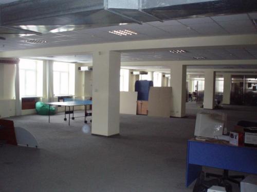 Rent out office. Днепропетровск, Артема — photo 1