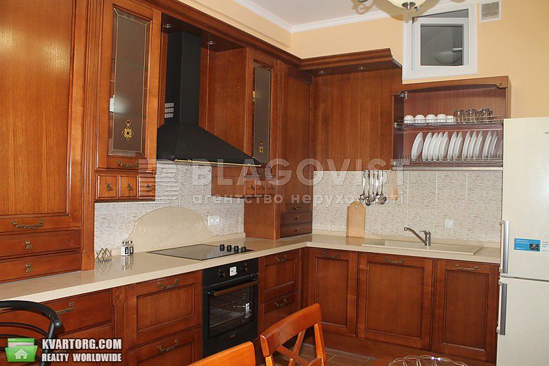 Rent out 2-room apartment. Киев, Чорновола — photo 4