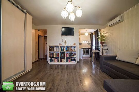 Sell 1-room apartment. Киев,  Краснопартизанская — photo 4