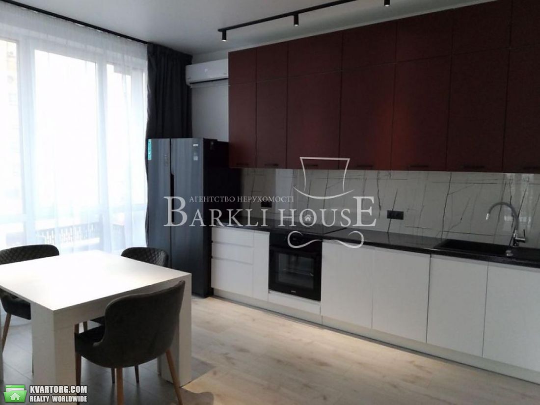 Rent out 2-room apartment. Киев, Бульварно Кудрявская — photo 1