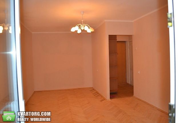 Sell 1-room apartment. Киев,  Багговутовская — photo 2