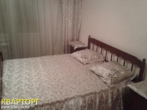 Rent out 2-room apartment. Киев, Братиславская — photo 1